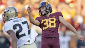 Gopher Placekicker Wins Big Ten Honor