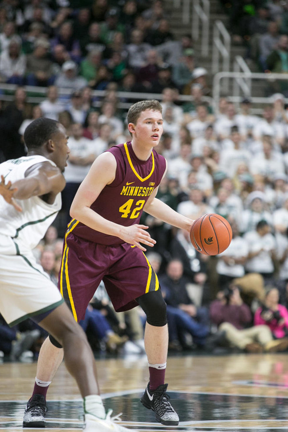 Gophers Overwhelmed by the Spartans