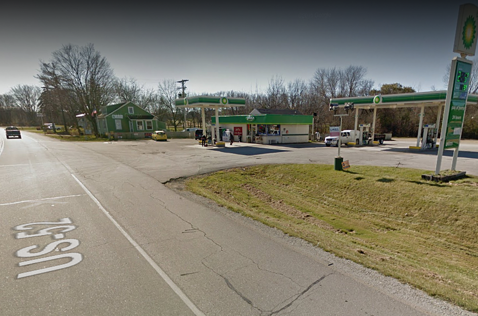Masked Man Robs Rochester Area Convenience Store