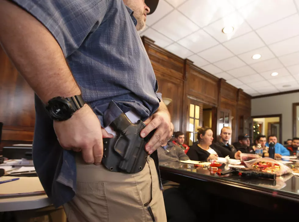 Minnesota Lawmakers Consider Eliminating Permit to Carry Law