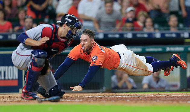 Astros Wallop Twins to Open Series in Houston