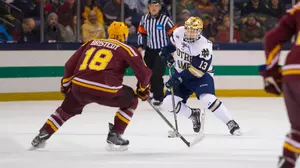 Notre Dame Goalie Shuts Down Gophers with 44 saves