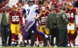 Vikes Blow Early Lead but Hang on to Beat Washington