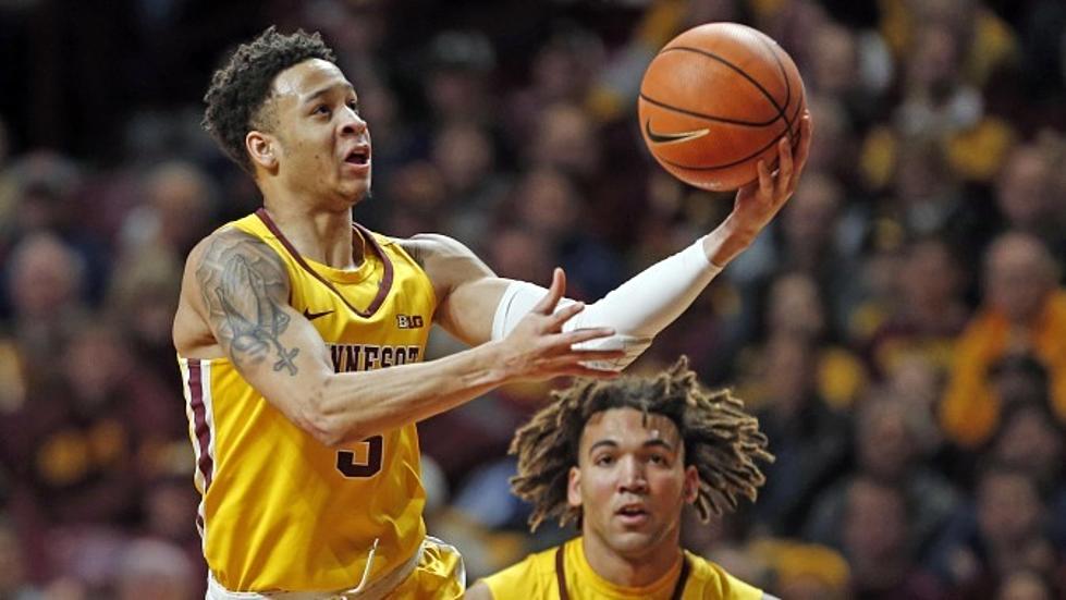 Gophers Take Control Early in Win over Illinois