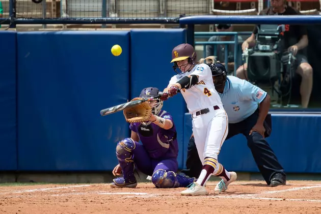 Gophers Softball Season Ends at College World Series