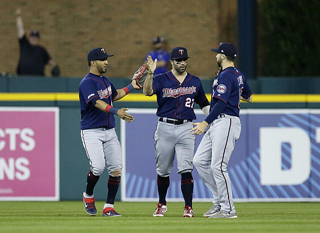 Twins Beat Tigers;  Can Clinch Division Wednesday Evening