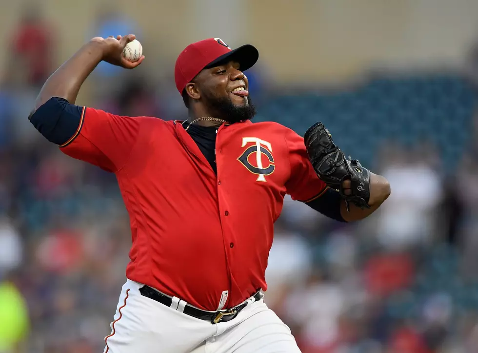 Twins Sign Pineda to New Contract