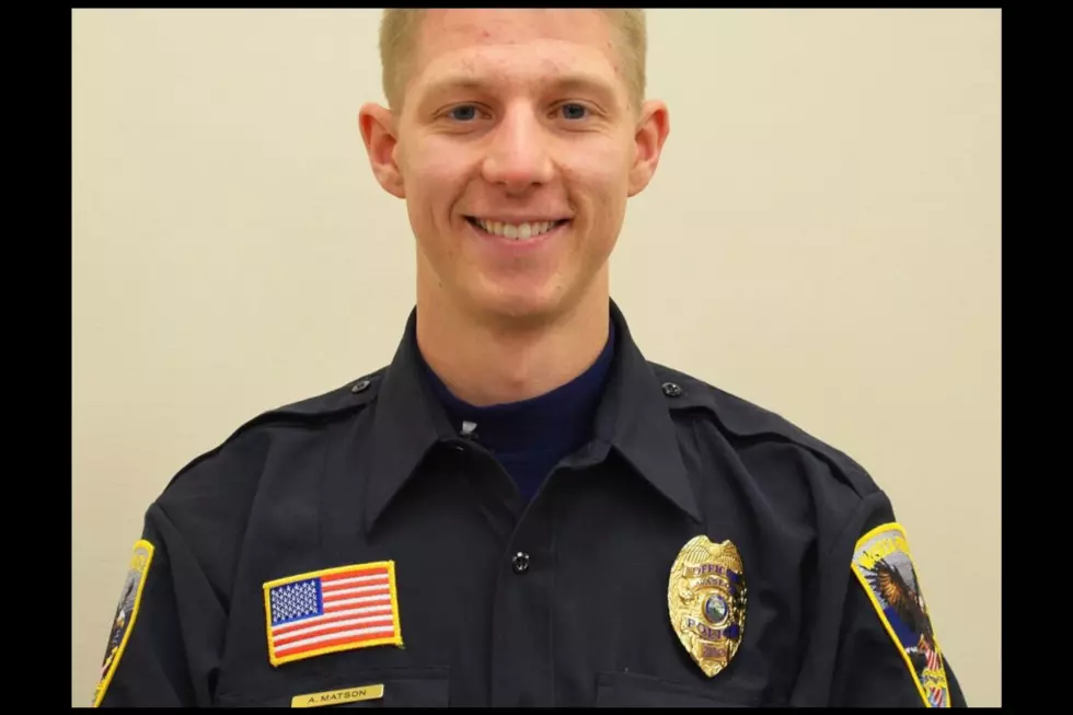 Large Gathering At Prayer Service Held For Waseca Police Officer
