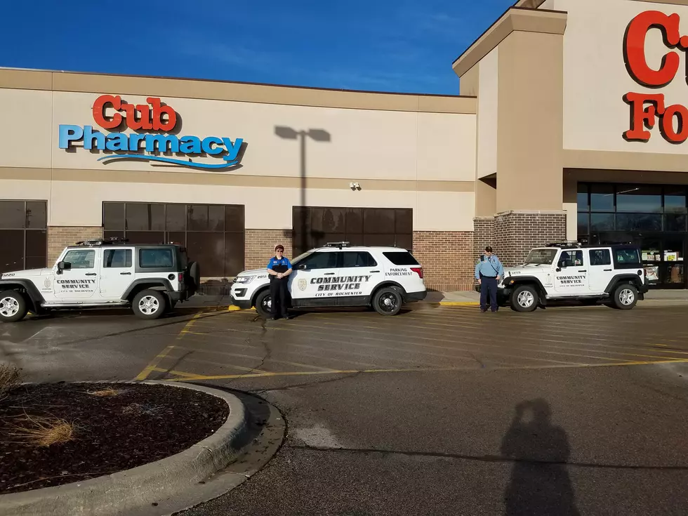 Rochester Police Dept. Helps With Grocery Deliveries