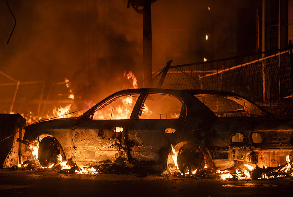 Illinois Man Charged With Bringing Bombs to Twin Cities Riots