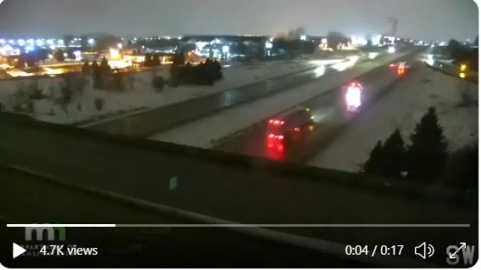 (VIDEO)18 Wheeler Crashes Into Minnesota Snowplow