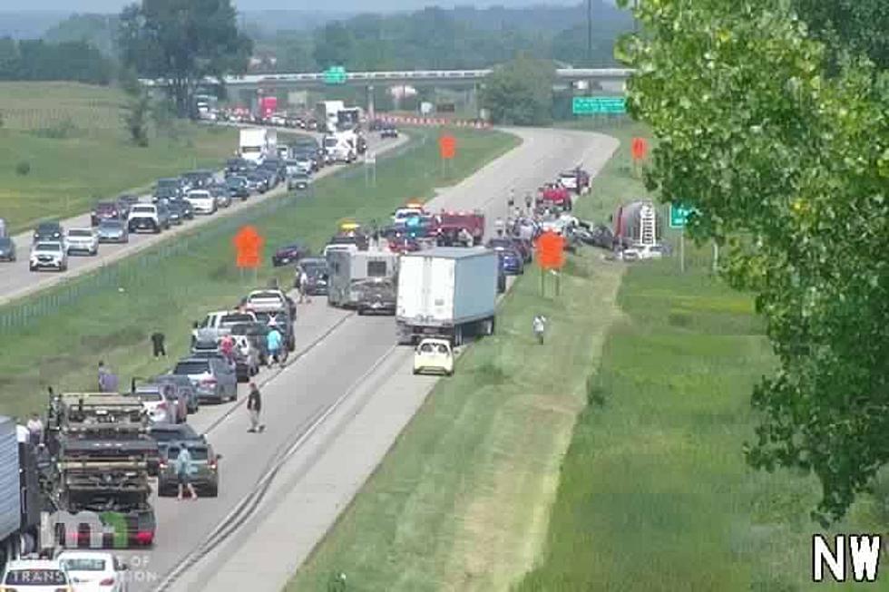 Charges – Trucker Blamed For Deadly MN Crash Distracted by Porn
