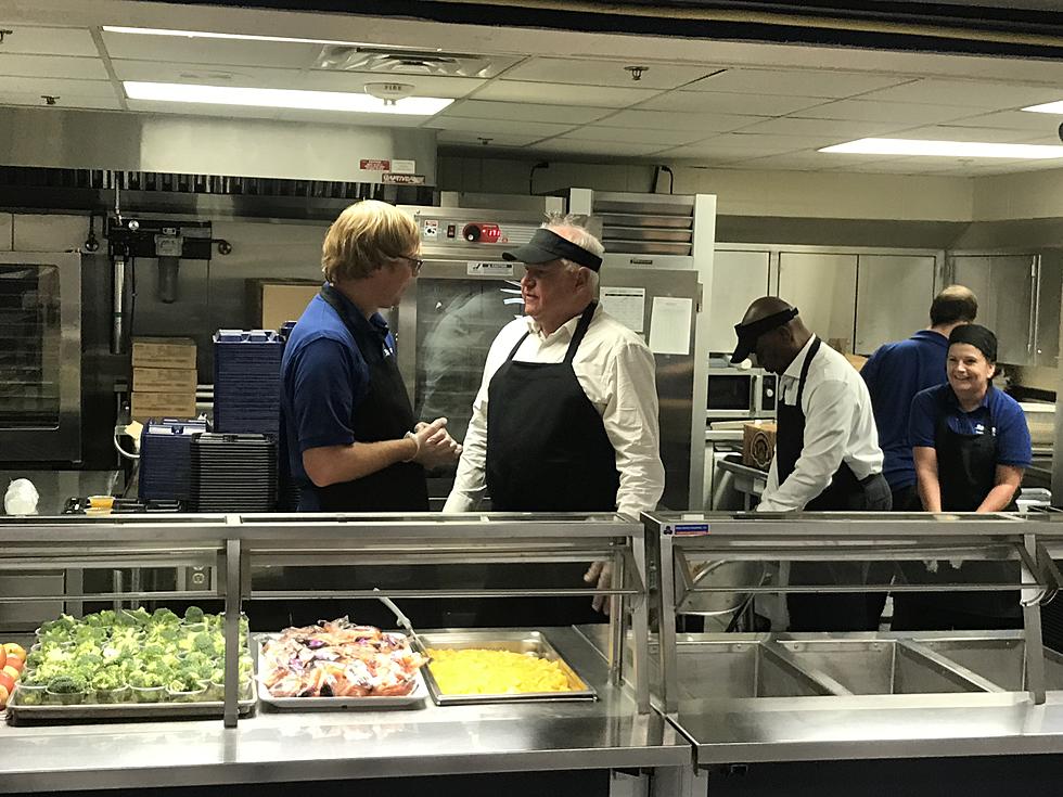 Gov. Walz Touts Free School Meal Program During Rochester Visit
