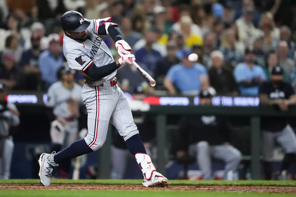 Buxton Home Run Gives Twins a Win in Seattle