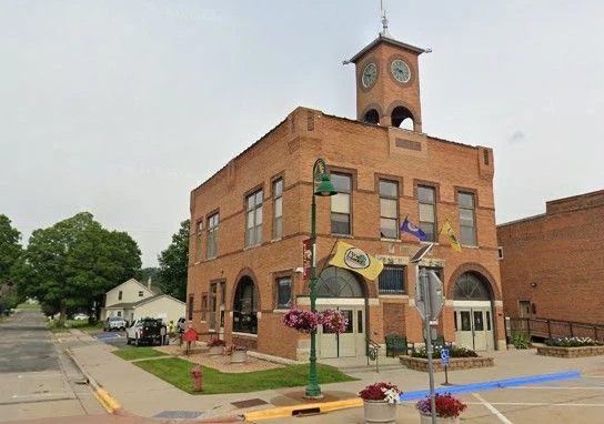 What Led To Mayor Friese's Immediate Resignation In Pine Island?