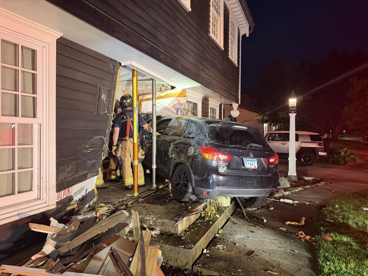 14-Year-Old Suspected of DWI After Rochester House Crash