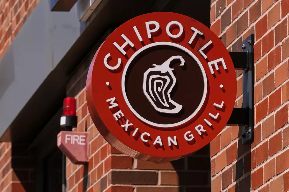 MN Salmonella Outbreak Prompts Chipotle to Remove Jalapenos