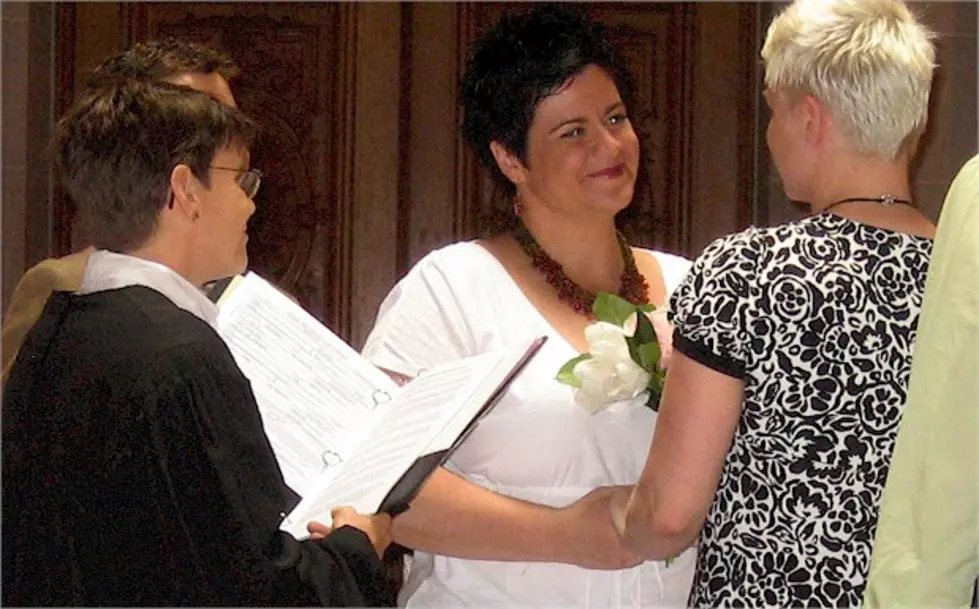 40 United Methodist Clergy Pledge To Marry Gay Couples