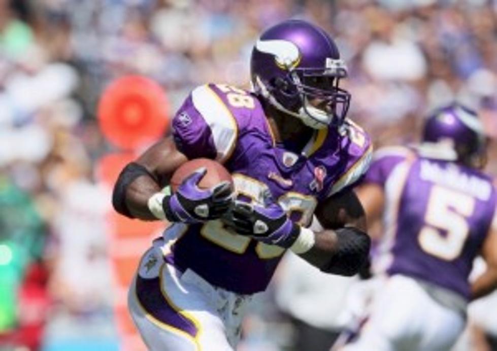 Peterson, Harvin Back at Practice For Vikings