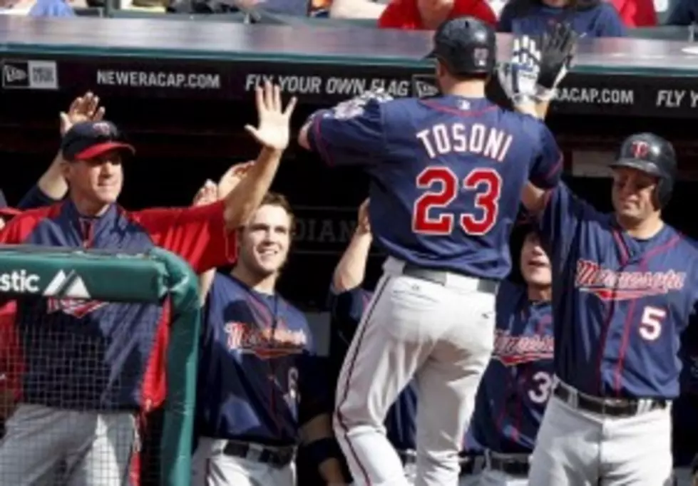 Twins Top Indians In 10 Innings