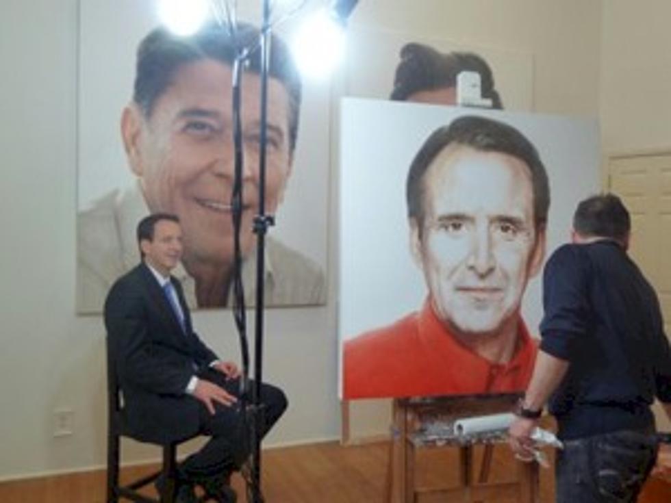 Pawlenty Gets His Face on Minnesota Capitol Wall