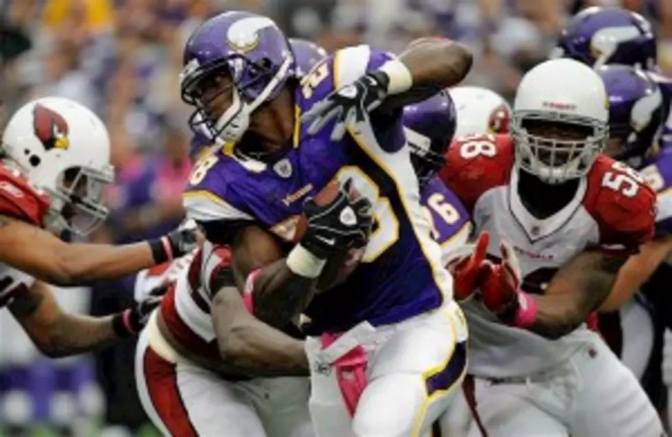 Vikings&#8217; Peterson Gets NFC Honor