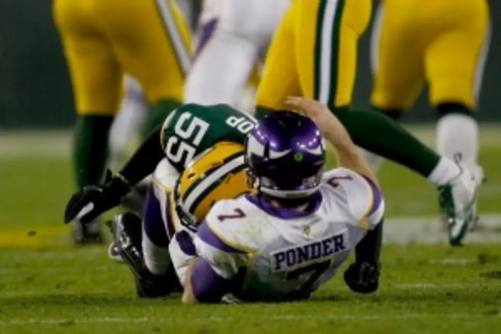 Packers Pound Vikings 45-7