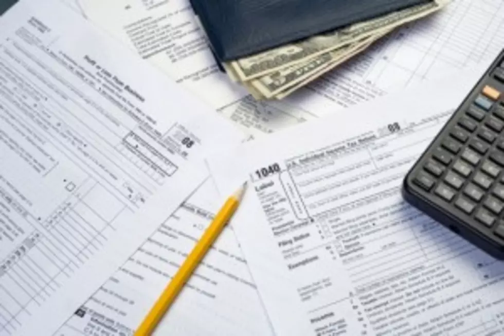Tax Preparer Charged With Failing to File His Own