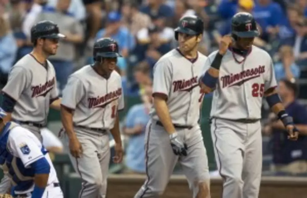 Twins Sweep Doubleheader In Kansas City