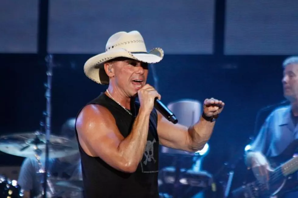 Kenny Chesney Sells Out Target Field in Half-Hour