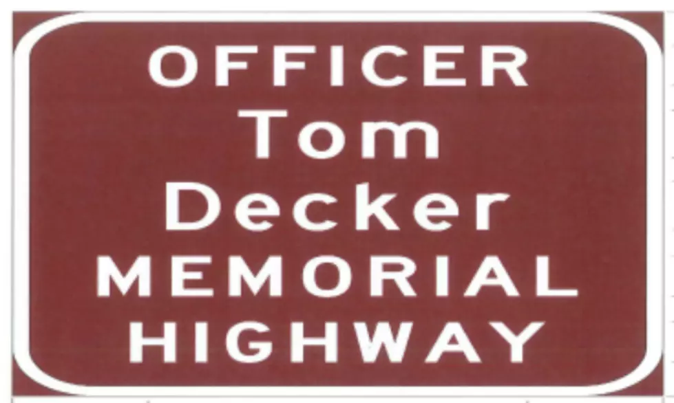 Tom Decker Memorial Signs Approved By Cold Spring Council