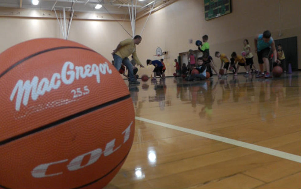 Sauk Rapids Storm Magicians Teaches Kids "Tricks" Of Basketball [VIDEO]