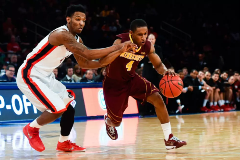 Gophers Blow Out Western Carolina