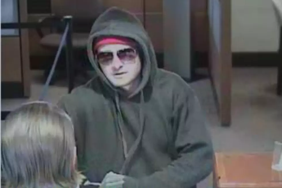 Do you recognize this man who robbed a bank in st. cloud?