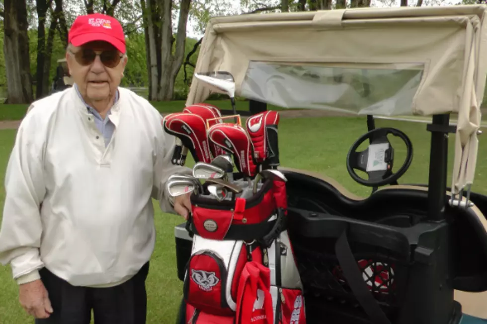 88 Year Old Pole Vaulter, 100 Year Old Golfer Competing in Minnesota Senior Games