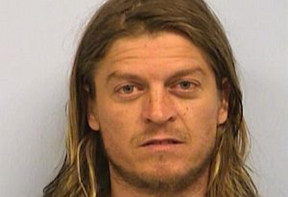 &#8216;Puddle of Mudd&#8217; Singer Accused of DWI, Fleeing in Renville County