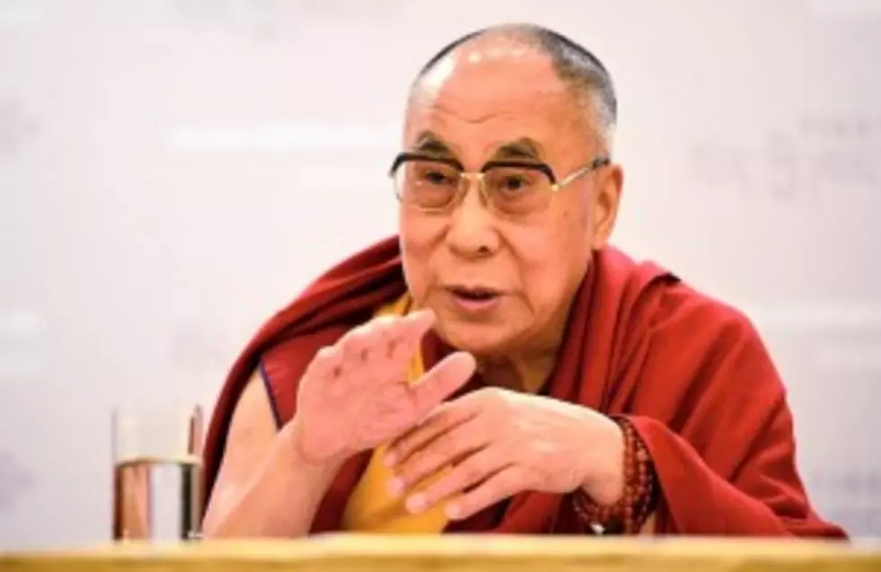 Dalai Lama Blesses Followers After Release from Clinic