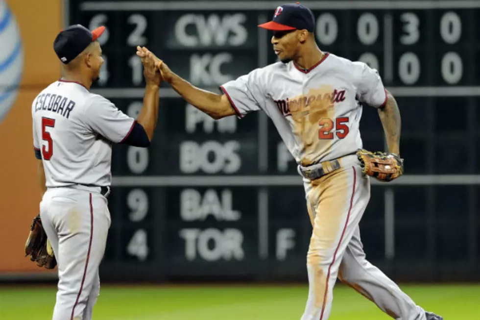 Twins Win in Houston After Eventful 9th