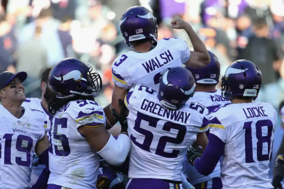 Vikings Come Back to Win Thriller in Chicago
