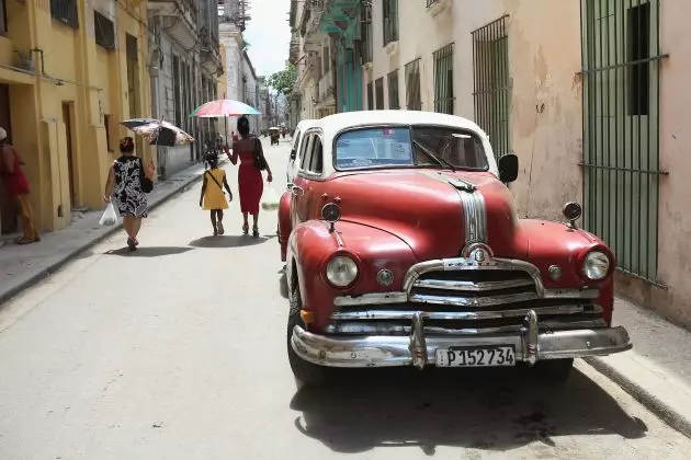 Sun Country Bids For Route To Havana