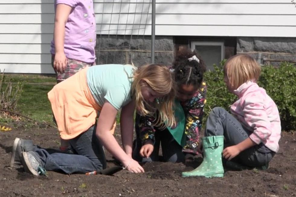 St. Cloud Girl Scouts Show Off Their Green Thumbs For Earth Day [VIDEO]