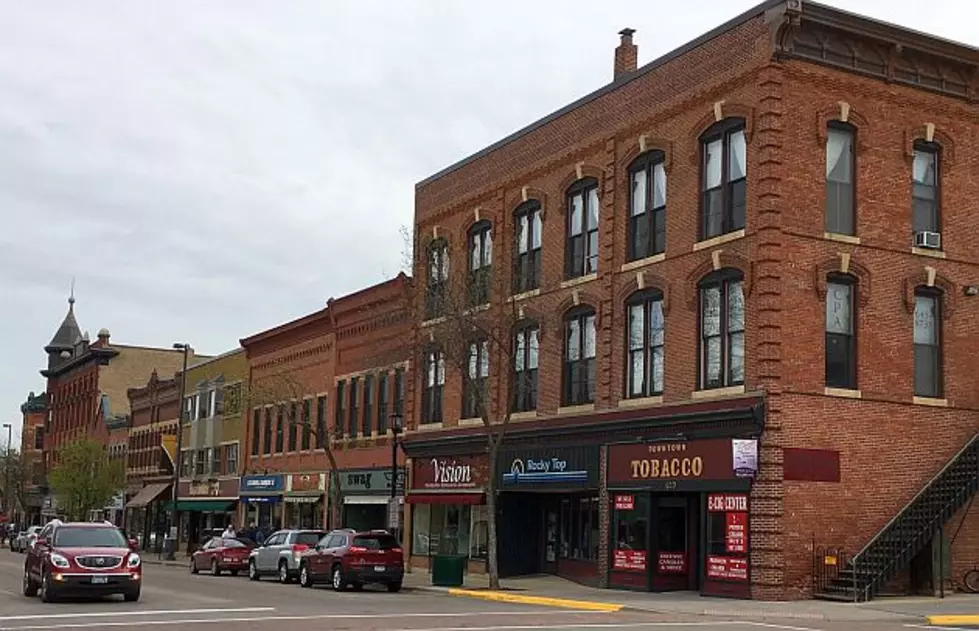 News @ Noon: Minnesotans Are Moving Back To Small Towns