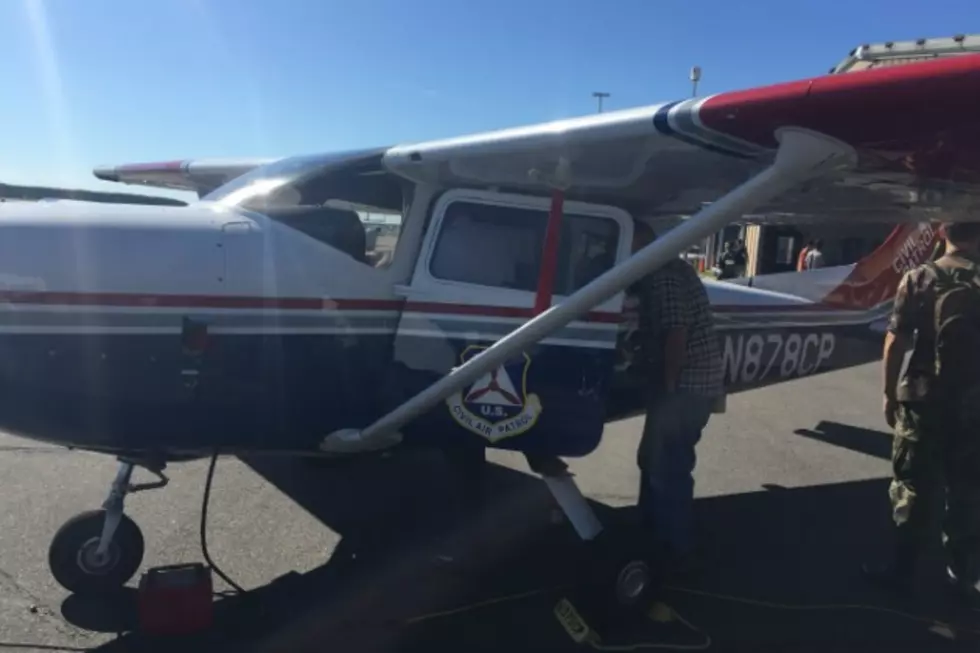 Small Plane Makes Emergency Landing on Minnesota Exit Ramp