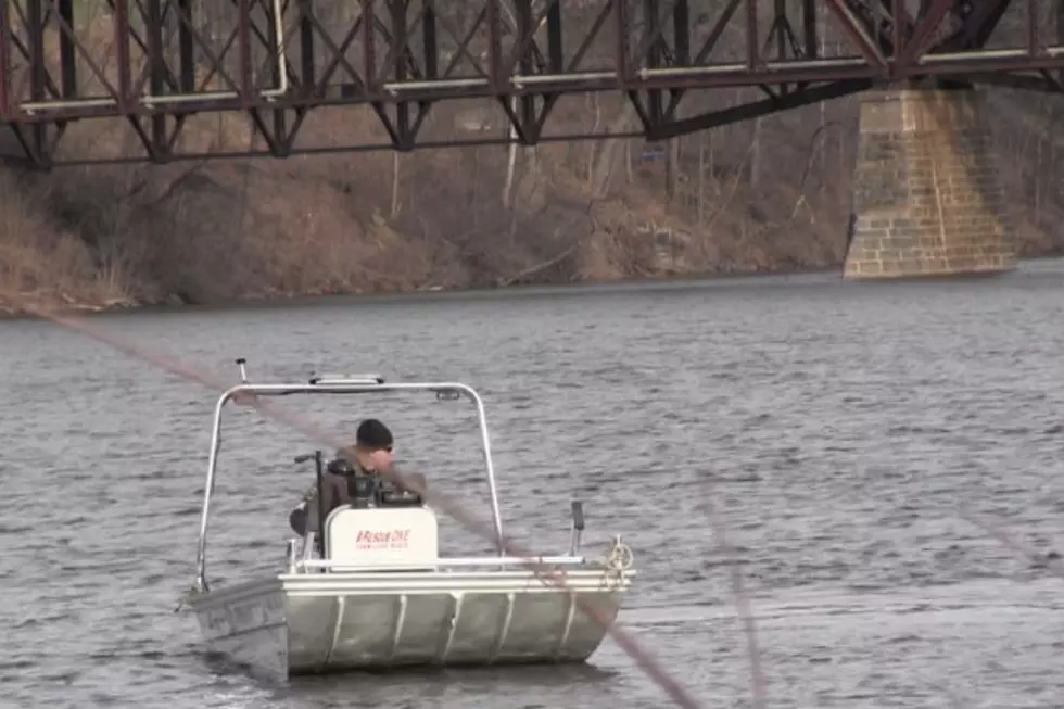 Dady Family Hires Independent Diver to Search River [VIDEO]