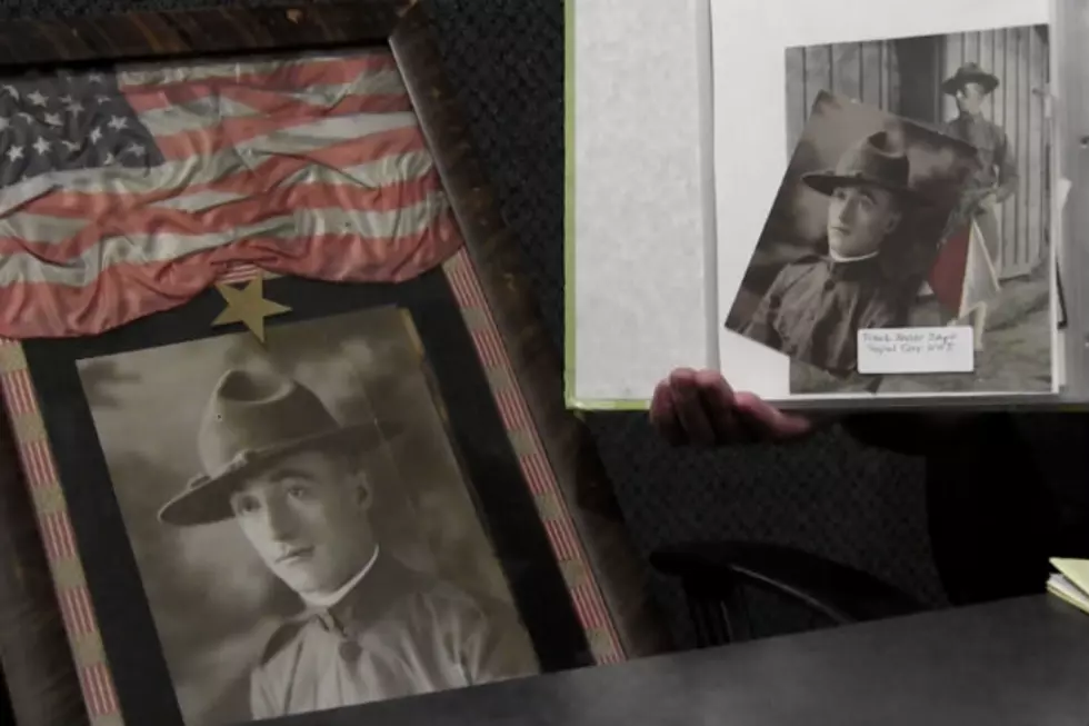 Old Gold Star Photo Reveals Incredible Story To Local Historians [VIDEO]