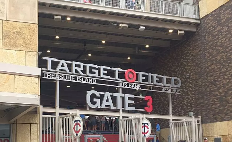 Johnnies Lose to Tommies At Target Field