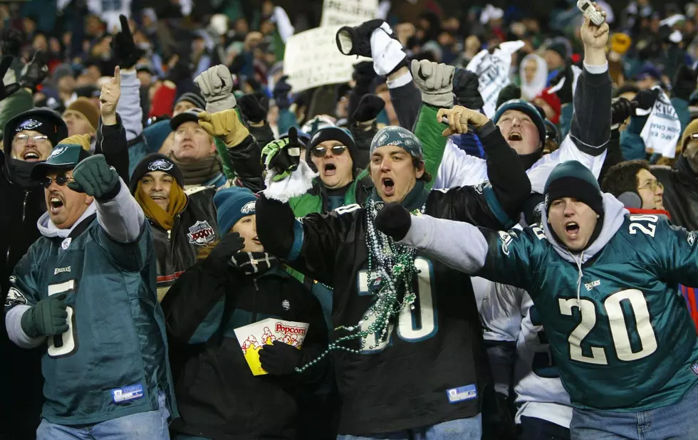 Philadelphia Greasing Light Poles to Stop Fans from Climbing