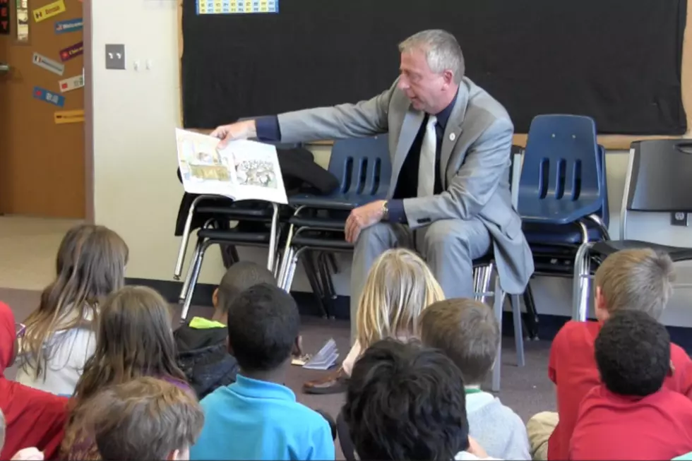 St. Cloud Mayor Reads To Students During I Love To Read Month