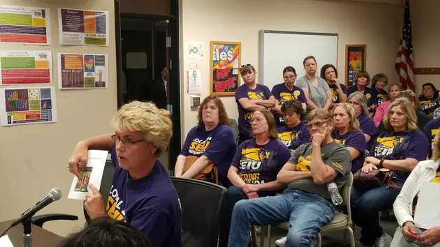 SEIU Voices Concerns With District 742 for 2nd Time in a Month