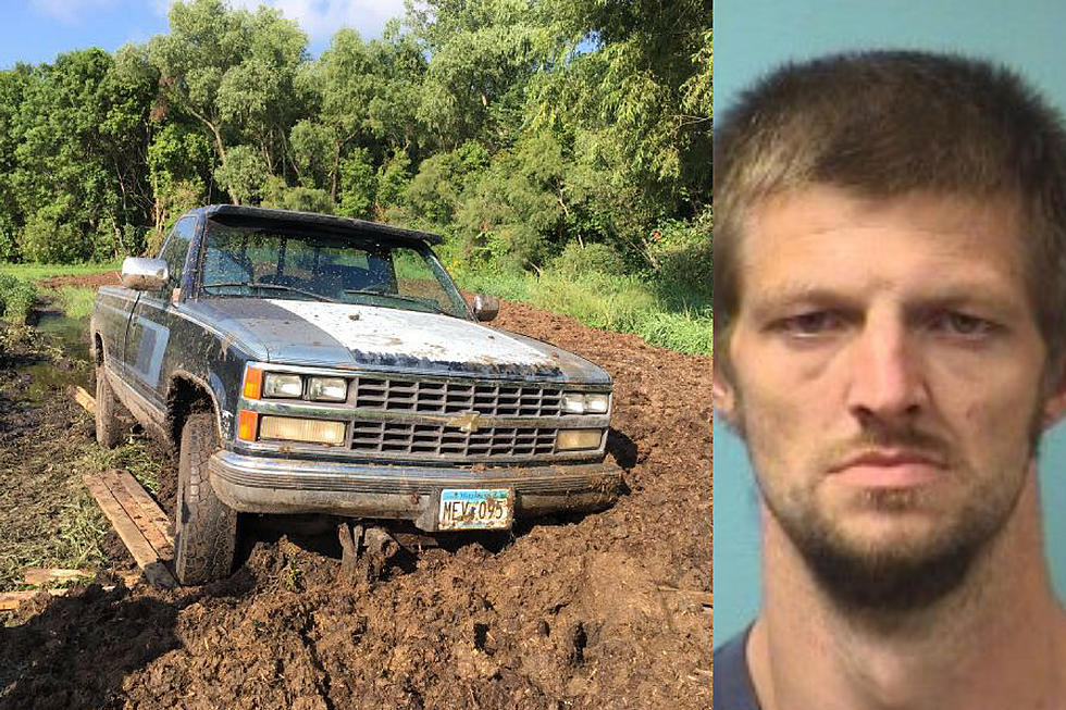 Sheriff: Thief Gets Stuck in Manure Pile, Receives Stinky Ride to Jail